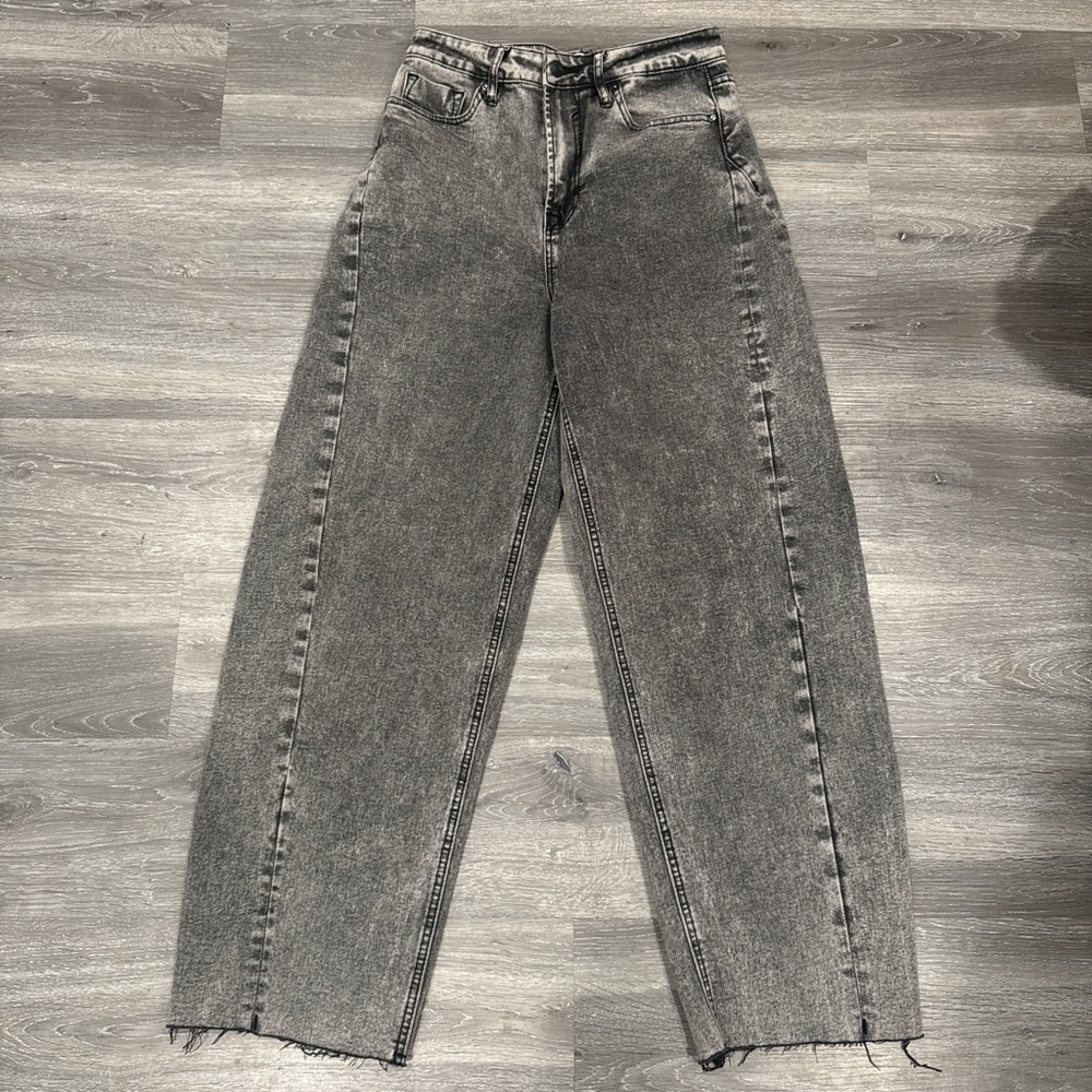 Vigoss Women's Charcoal Barrel Jeans